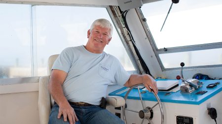 At the Institute for Marine Sciences, Stacy Davis is the steadying force that keeps mechanical systems shipshape and boats at the ready, even captaining the 48-foot research vessel Capricorn with Carolina students aboard and advising them on what to expect their first time on the Atlantic Ocean.