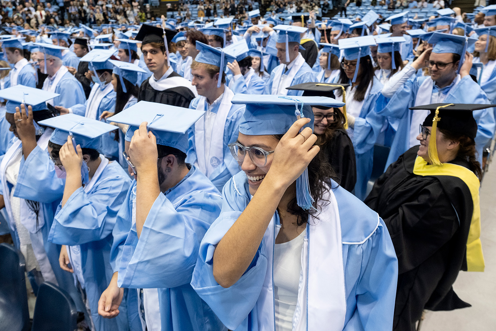 Students turning their tassels.