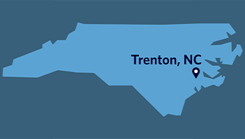 Map of North Carolina with a pin and text denoting the location of Trenton, N.C.
